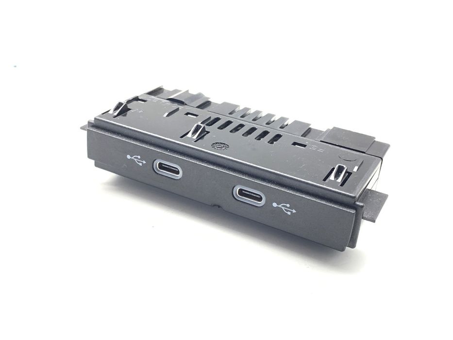 GNIAZDO USB AUDI Q4 89A035736 ZŁĄCZE ŁADOWANIA, MULTIMEDIALNE