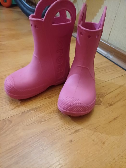 Продам резинові чобітки с9