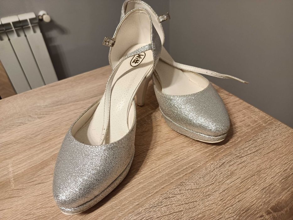 Sprzedam Buty damskie