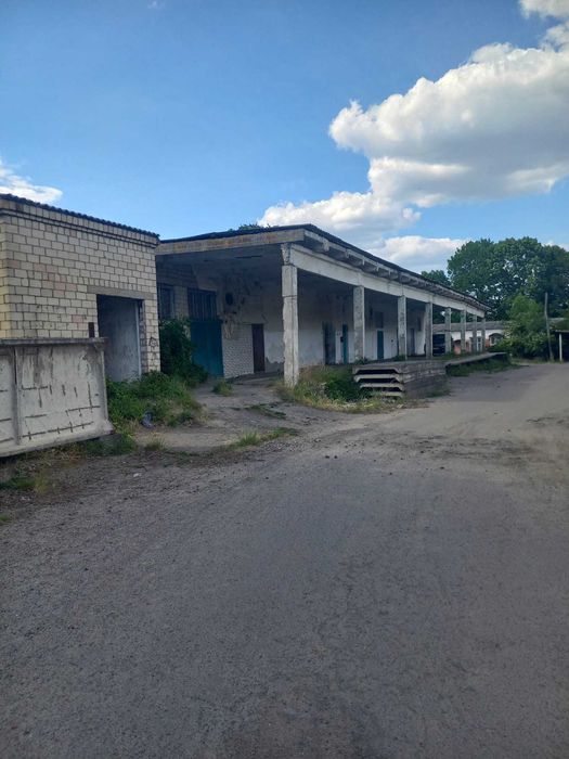 Виробниче примішення для бізнесу.