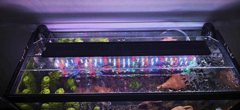 Luminária led para aquários de 60 a 80cm