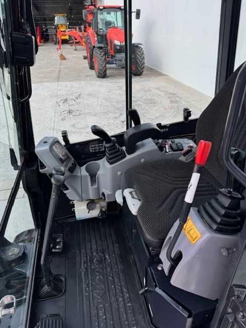 Giratória Kubota U27-4 ALUGUER Nº65109