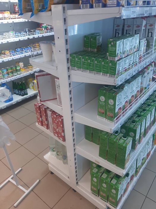 Полки, торговое оборудование,стеллажи металлические для магазина