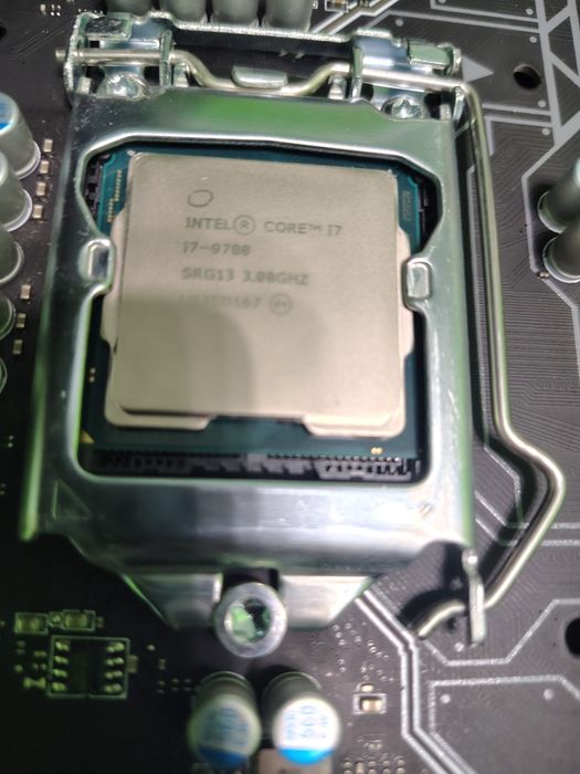 Procesor Intel i7-9700