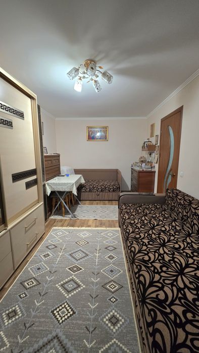 Продається квартира на  Полєтаєва!
