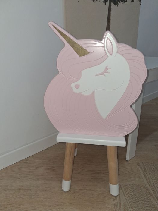 Zestaw krzesło jednorożec krzesełko dzieciece stolik