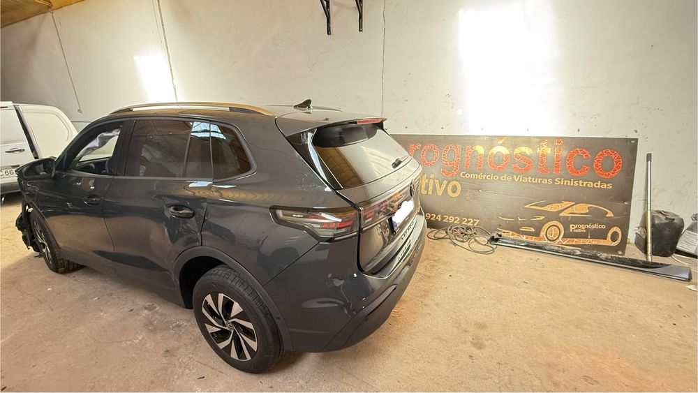 Vw Tiguan  1.5 Tsi DSG Urban Hybrid plugin com iva dedutivel