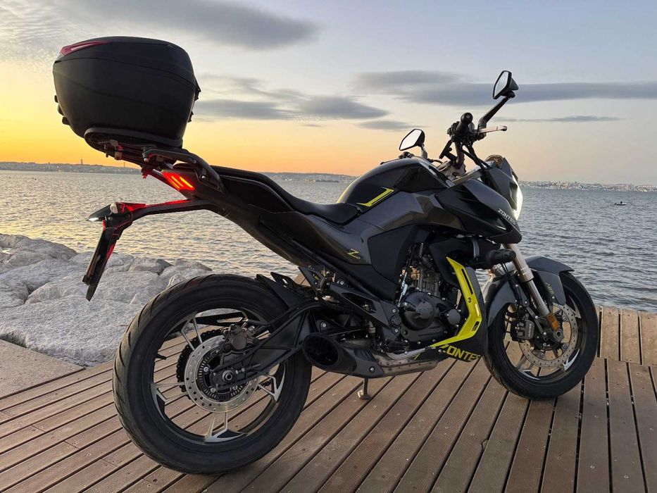 Mota Zontes Z2 LCD - Apenas 3.700km