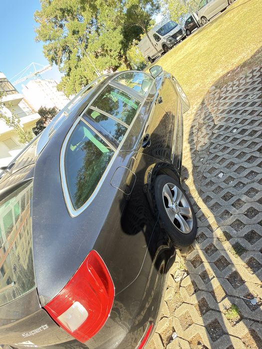 Carro Skoda Superb