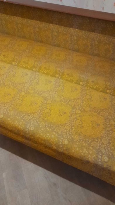 Дивани різні кровать