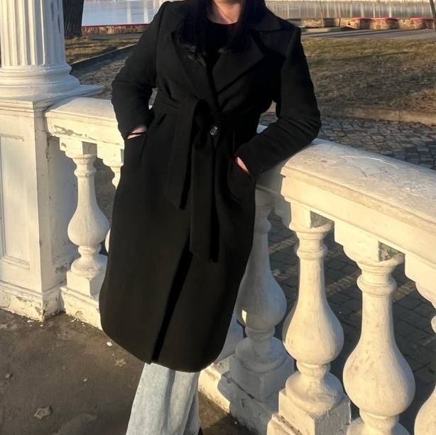 Пальто жіноче кашемірове чорне
