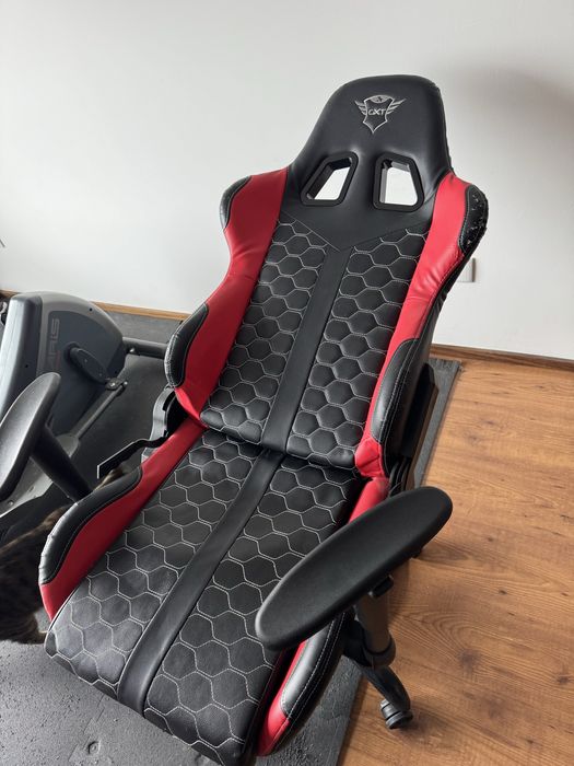 Cadeira Gaming TRUSTGAMING