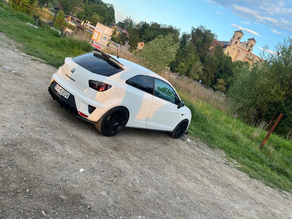Seat Ibiza bocanegra 1.4tsi cupra