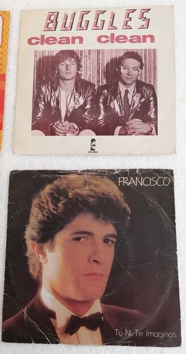 Vinis Singles, lote nº 15 de 6 discos, por 7€