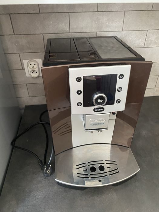 Ekspres do kawy de Longhi