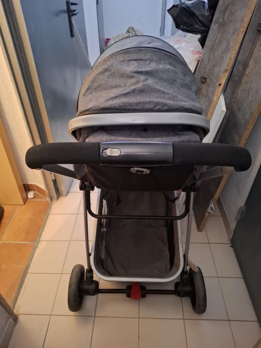 Carrinho bebé 3 em 1
