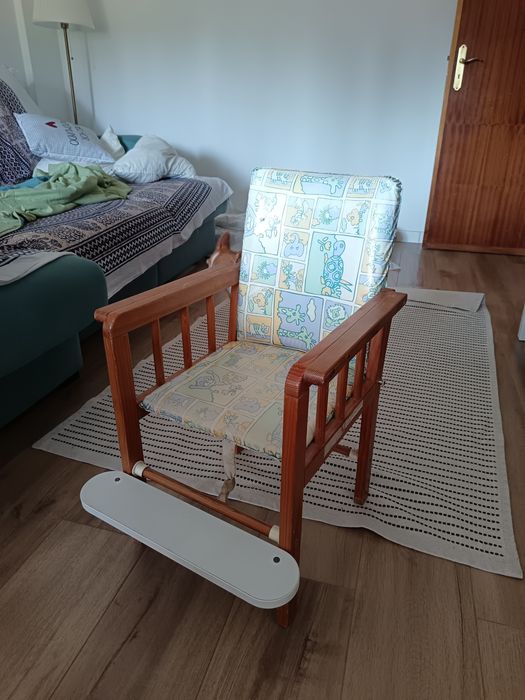 Conjunto cadeira+mesa criança