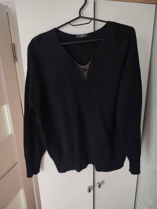 Чорний джемпер з вовни, шовку і кашеміру з вирізом Peserico