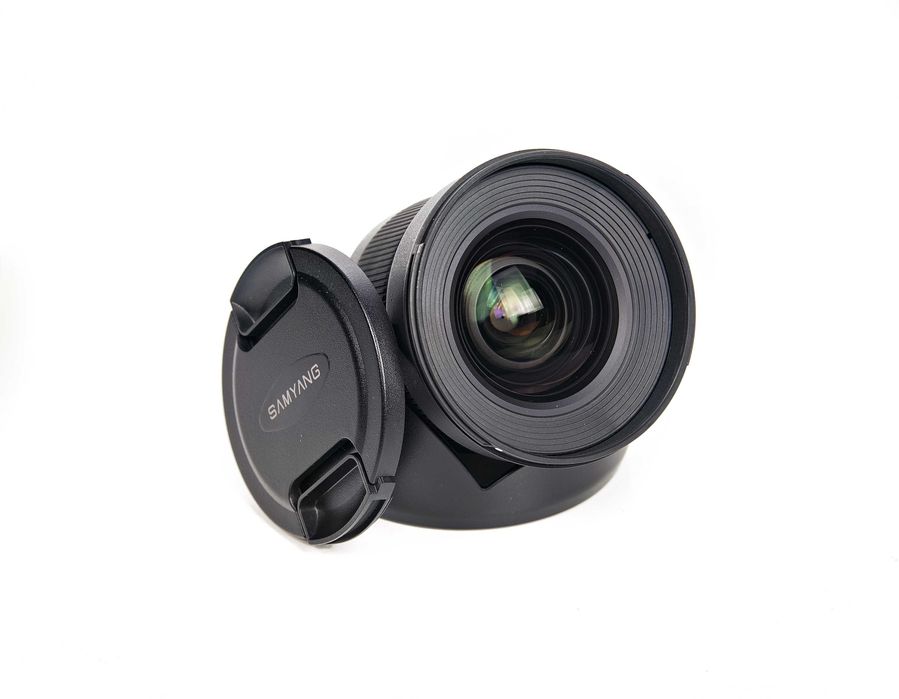 Samyang 16 2.0 - mocowanie Nikon F stan idealny b.ostry