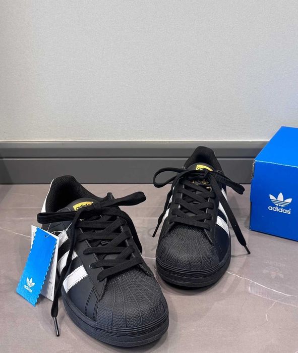 adidas Superstar XLG Black White R.38