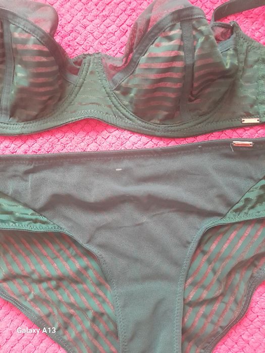 Tanio komplet  bielizny