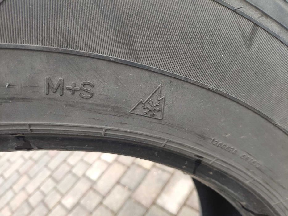 Opona Opony 315/70R22,5 " Napęd GOODYEAR 4szt KMAX D GEN-2 komplet