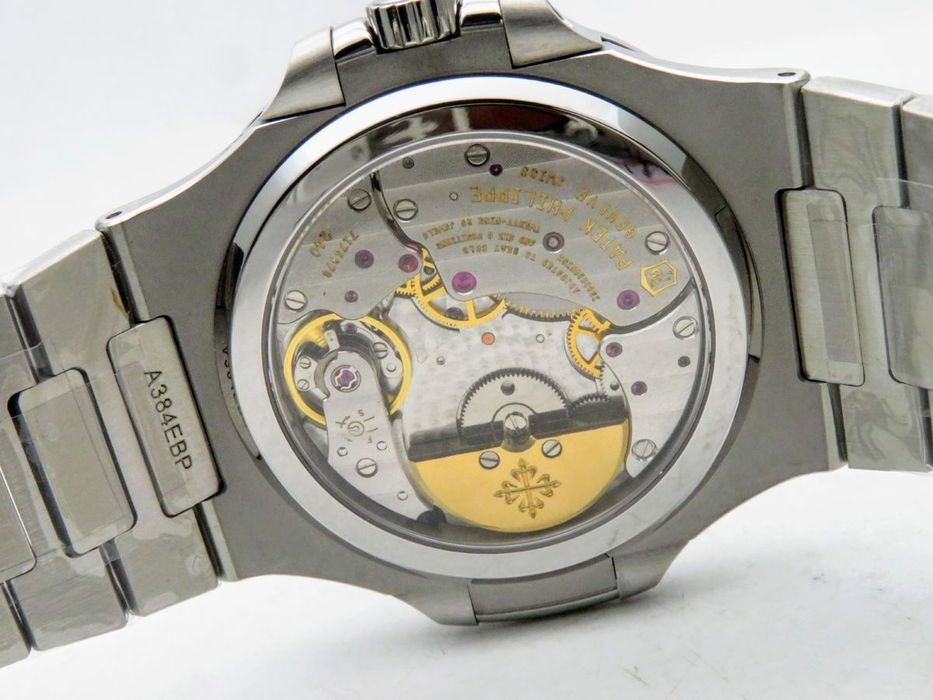 Relógio Patek Philippe Nautilus 5710