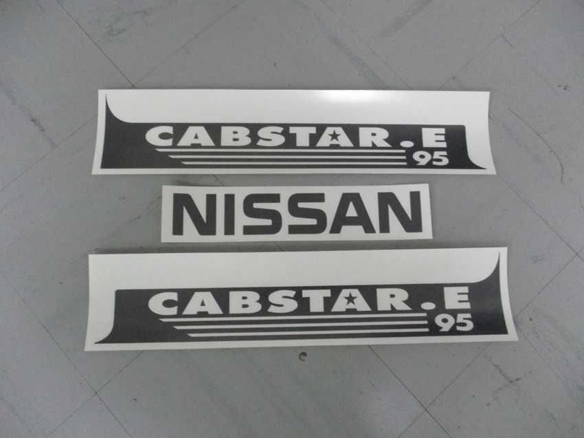 Kit de autocolantes para NISSAN Cabstar E-110 / E-120