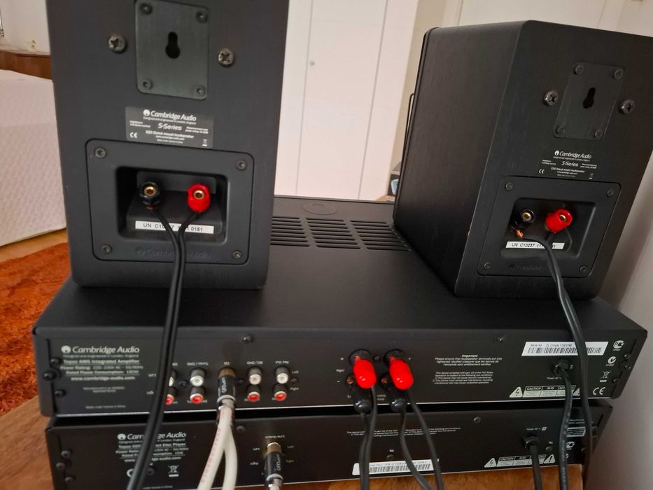 Cambridge Audio Topaz AM5 - CD5