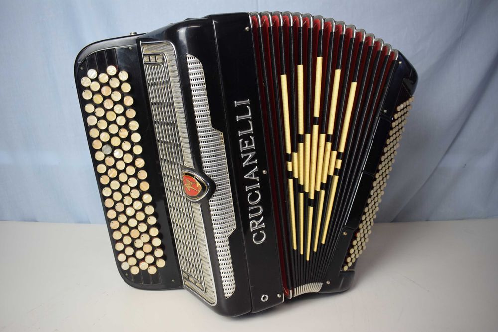 Acordeao Crucianelli 4 Voz. 1200 Baixos N 24