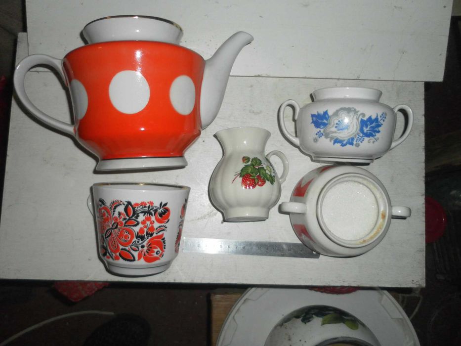 Кувшин, чашка чайник, фляжка, селедочница, мясорубка, рапана