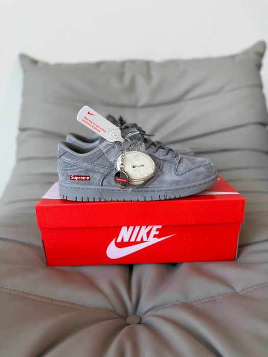 SALE! SB Dunk x Supreme Triple Grey 41 42 43 44 45 найк данк сб