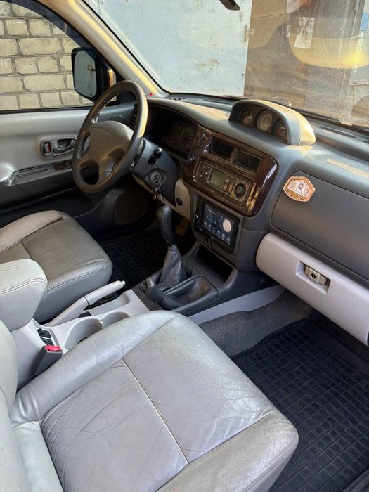 Mitsubishi Pajero sport