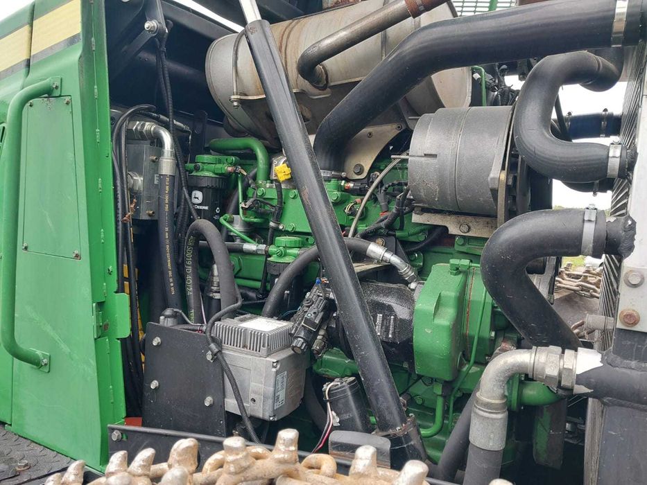 Harvester John Deere 1170E H414 bardzo ladny testy w lesie kombajn lesny maszyna do scinki scinkowa
