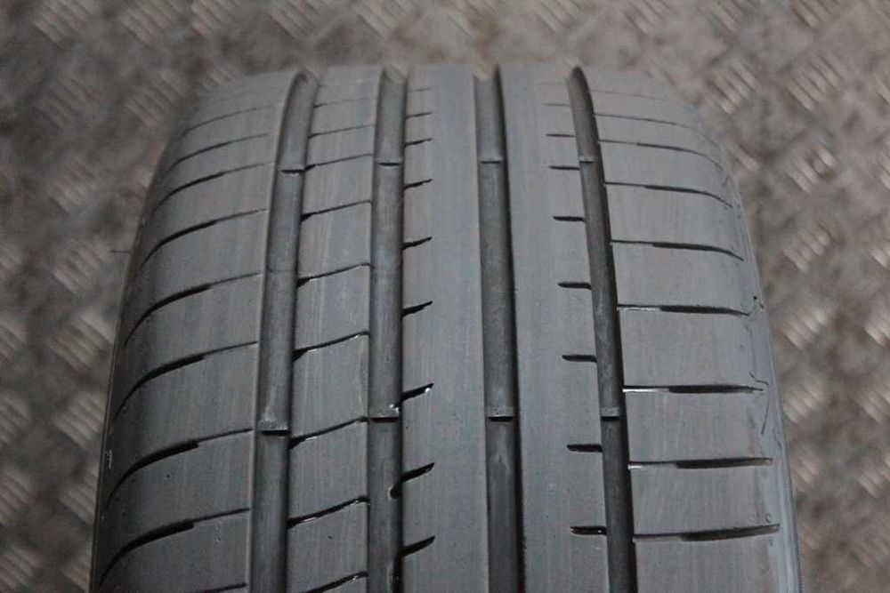 225/45/18 Goodyear Eagle F1 Asymmetric 3 225/45 R18 91Y AR RunFlar RSC