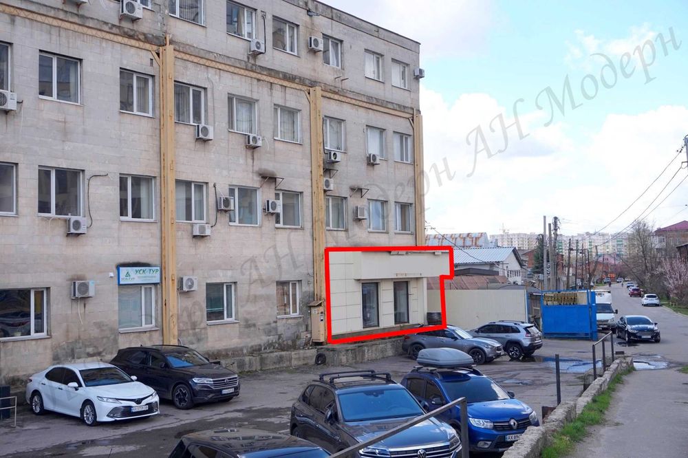 Магазин недалеко від Класу на Клочківській оренда Харків