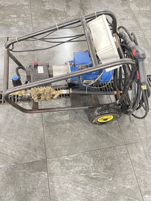 Мийка високого тиску