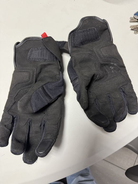 Capacete motard Nexx c/ saco + luvas Dainese