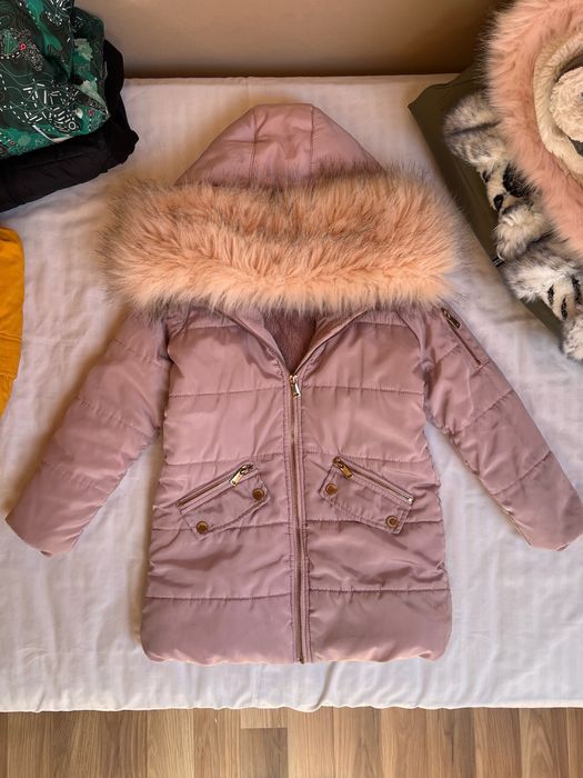 Куртка 116-122 зимова 6-7 років плащ