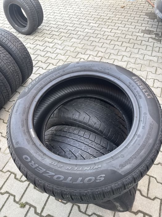 Колеса/резина/гума 225/55R17 Pirelli