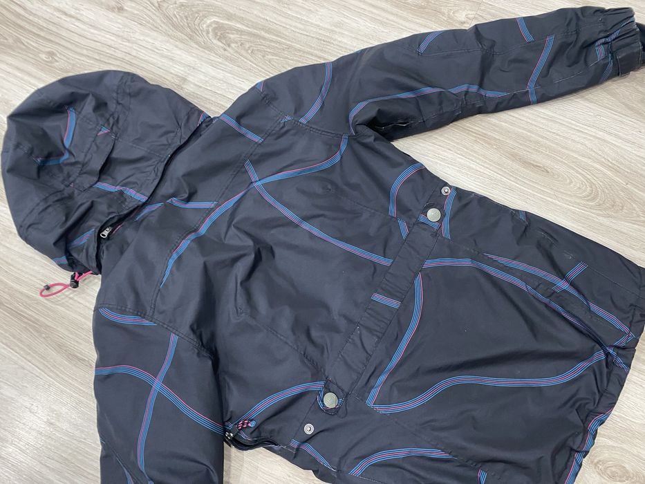 Czarna wodoodporna kurtka na Narty snowboard s-m C&A