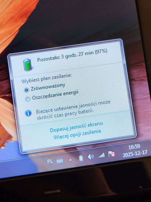 ACER Aspire One D270 10,1" 2GB DDR3 320GB HDD Intel Atom N2600 1.6GHz