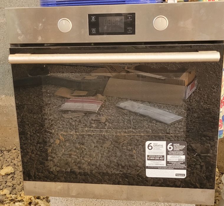 Forno eléctrico usado