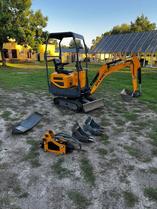 Minikoparka APS KME12 Yanmar 2024 – 130 mth – młot + 3 łyżki