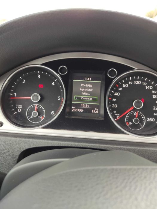 VW Passat Variant Highline 2.0 TDi
