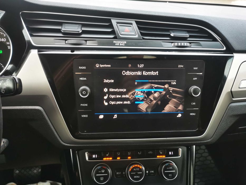 VW Touran 2.0 tdi dsg 2020r 7 miejsc Super Stan