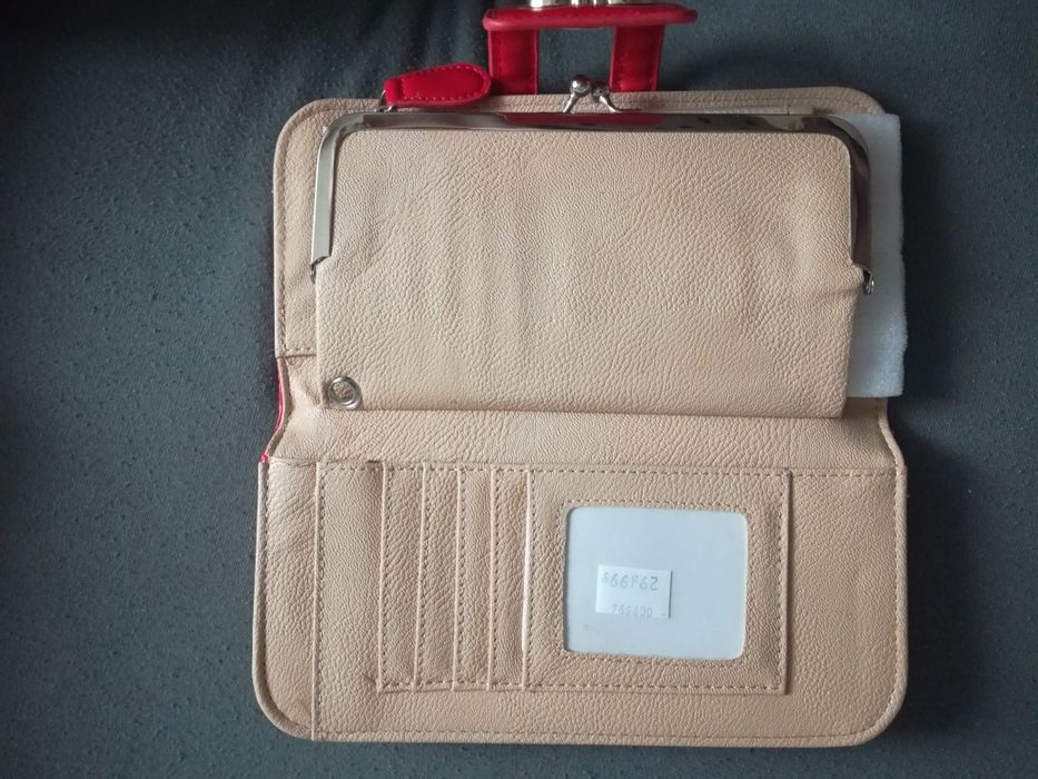 Czerwony portfel rozm. 23/12