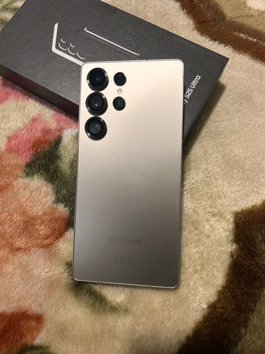 Samsung S25 Ultra 256GB Titânio ( Troca  iPhone 17 Pro, 16 Pro Max )