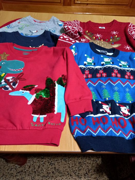 Новорічні кофти на хлопчика 3-4 рок