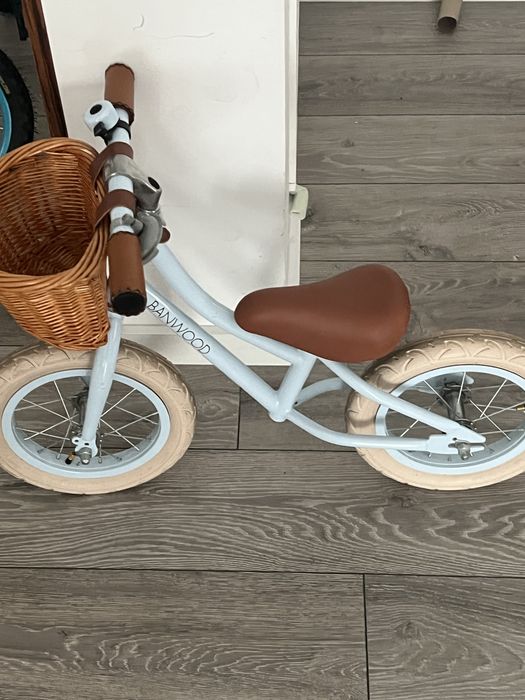 Bicicleta de equilibrio BANWOOD
